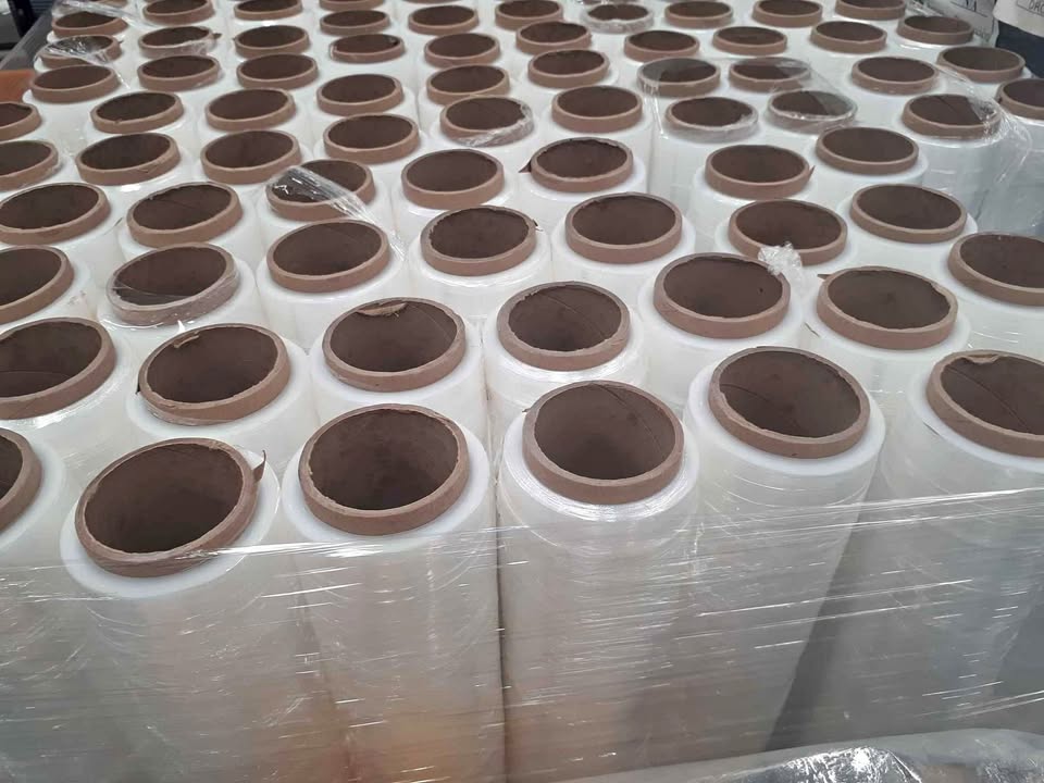 película estirable 18 plg,, Playo de PlásticoK PELICULA PLASTICA (EMPLAYE STRETCH) 18" X 1000 , emplaye, playo, playe pelicula estrech