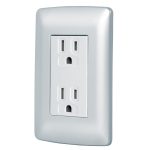 Contacto d?plex aterrizado, color plata, linea Italiana?