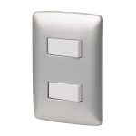 Placa armada 2 interruptores sencillos plata, linea Italiana