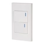 Placa armada 2interruptores 1de 3vias,1.5mod,Espa?ola blanco