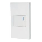 Placa armada 1 interruptor, 1.5 modulos, Espa?ola, blanco