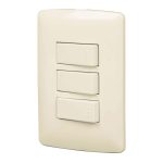 Placa armada 3 interruptores sencillos,marfil,linea Italiana