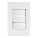 Placa armada 3 interruptores sencillos, linea Oslo, blanco